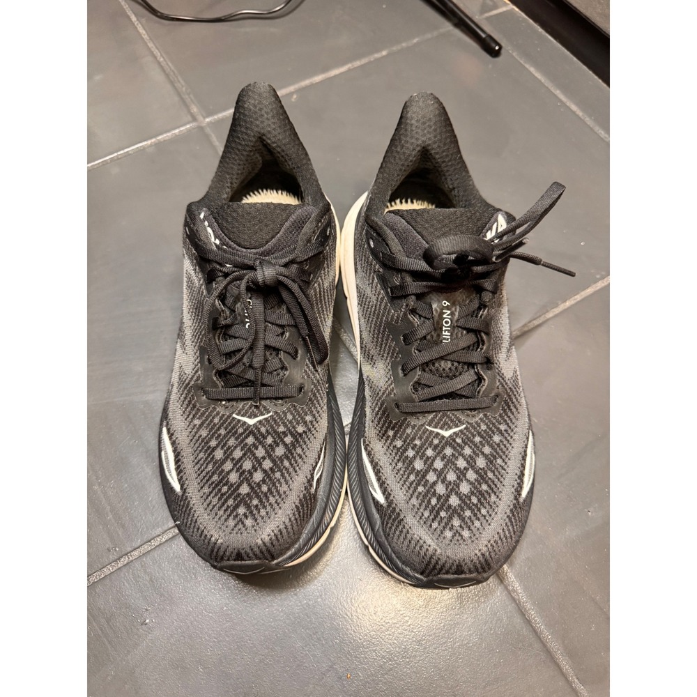 Hoka Clifton 9 Womens Running Shoes Black‎ White 1127896 BWHT Size 8B